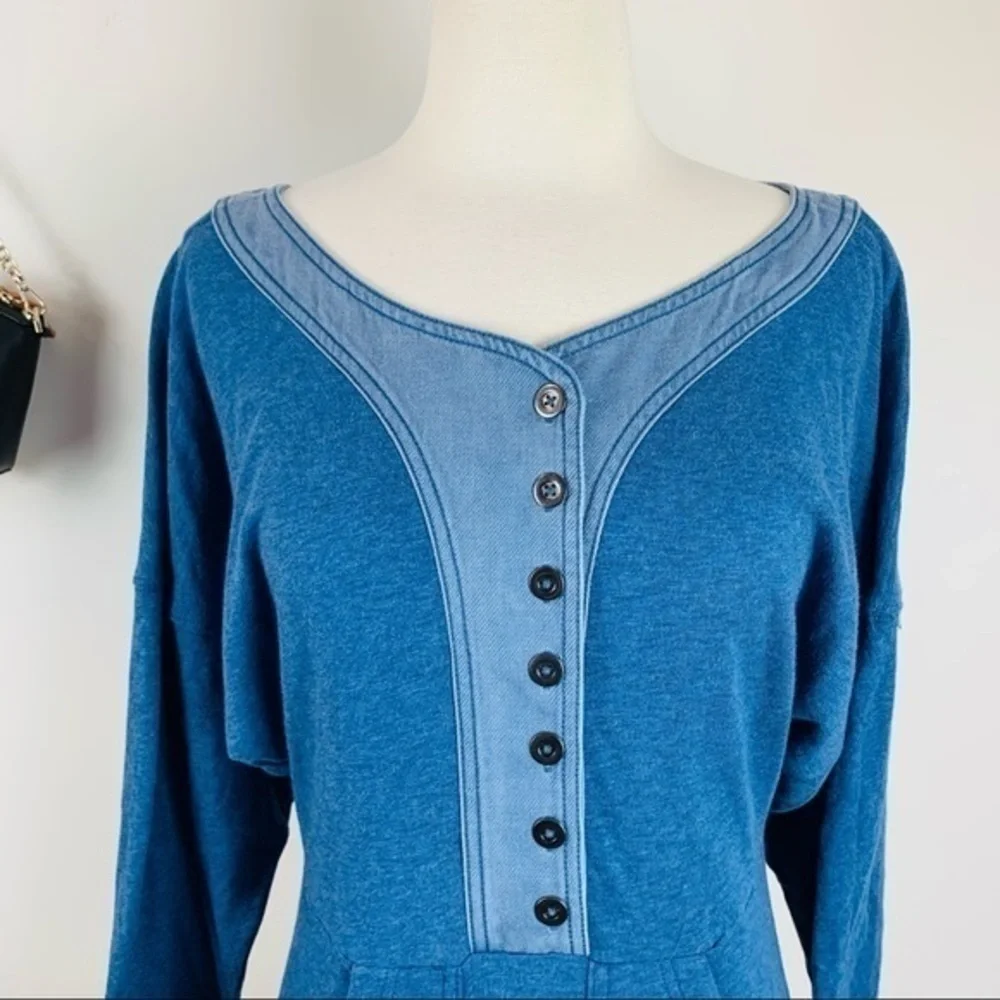 💋Free People blue mini long sleeve knit dress size s
